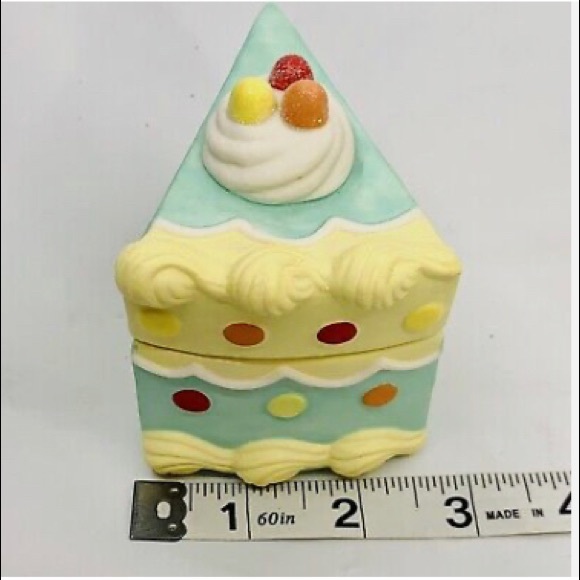 HALLMARK Cake TRINKET BOX LITTLE SLICE OF NICE “Congrats” New - Picture 8 of 12